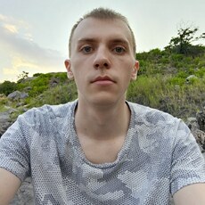 Фотография мужчины Максим, 21 год из г. Алушта