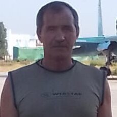 Михаил, 59 из г. Красный Луч.