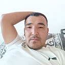 Omar, 33 года