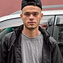 Макс, 24 года