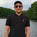 Василий, 32 года