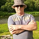 Мальчик, 52 года