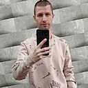 Макс, 33 года