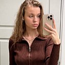 Настя, 22 года