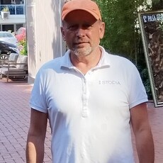 Фотография мужчины Виктор, 63 года из г. Минск