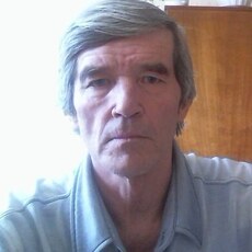 Владимир, 70 из г. Барнаул.