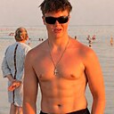 Фёдор, 18 лет