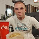 Максим, 24 года