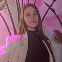 Карина, 25 лет