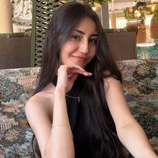 Фотография девушки Лейла, 24 года из г. Уфа