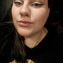 Cassandra, 33 года