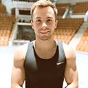 Максим, 33 года