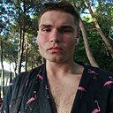 Илья, 22 года