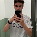 Maksim, 18 лет
