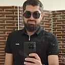 Лев, 32 года