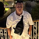 Арсений, 37 лет