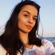 Фотография девушки Karina, 18 лет из г. Махачкала