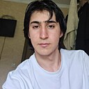 Иса, 19 лет