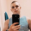 Денис, 22 года