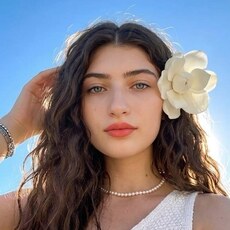 Елена, 21 из г. Нижнекамск.