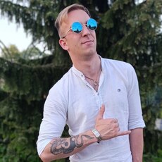 Фотография мужчины Валерий, 28 лет из г. Краснодон
