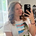 Саша, 23 года