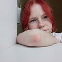 Feni, 18 лет