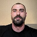 Max, 34 года