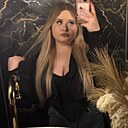 Карина, 23 года