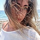 Яна, 22 года