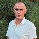 Роман, 44 года