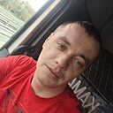 Максим, 33 года