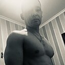 Роман, 44 года