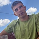 Михаил, 19 лет