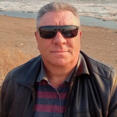 Владимир, 56 из г. Хабаровск.