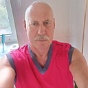 Андрей, 62 года