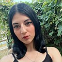 Вика, 18 лет