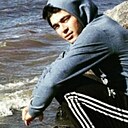 Али, 33 года