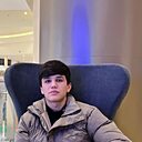 Амир, 18 лет