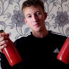 Фотография мужчины Илья, 18 лет из г. Могилев