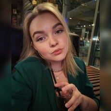 Алёна, 27 из г. Магадан.