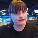 София, 32 года