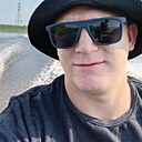 Макс, 24 года