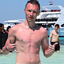 Динар, 32 года