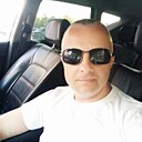 Эдуард, 42 года