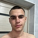 Роман, 25 лет