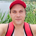 Михаил, 33 года