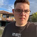 Илья, 18 лет