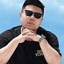 John, 35 лет