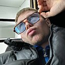 Secs, 22 года